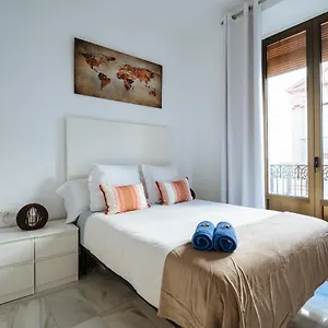  Apartment De Lujo Junto A La Catedral